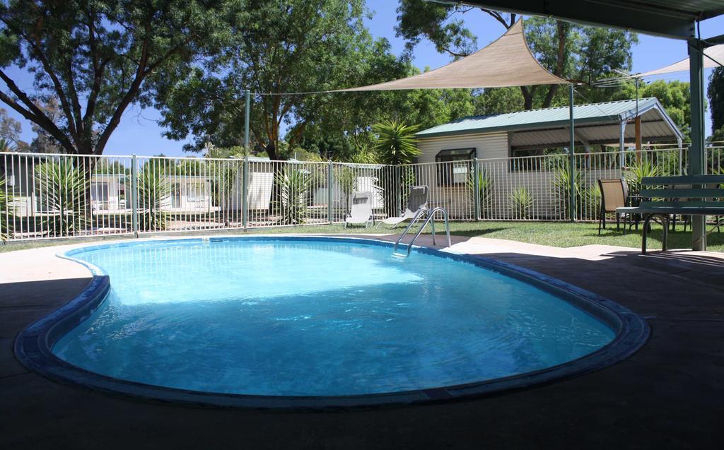 Big4 Wangaratta North Cedars Holiday Park Buitenkant foto