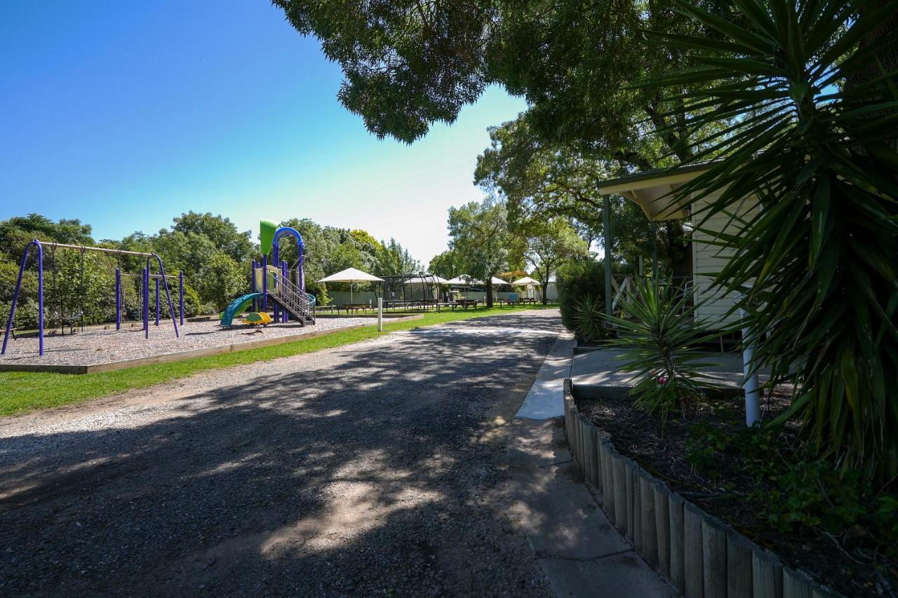 Big4 Wangaratta North Cedars Holiday Park Buitenkant foto